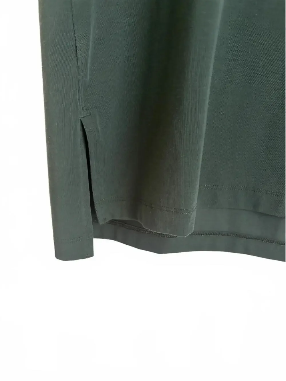 Nike | Men’s Dark Green Dri-Fit Short Sleeve Soft Stretchy Side Slit Size L